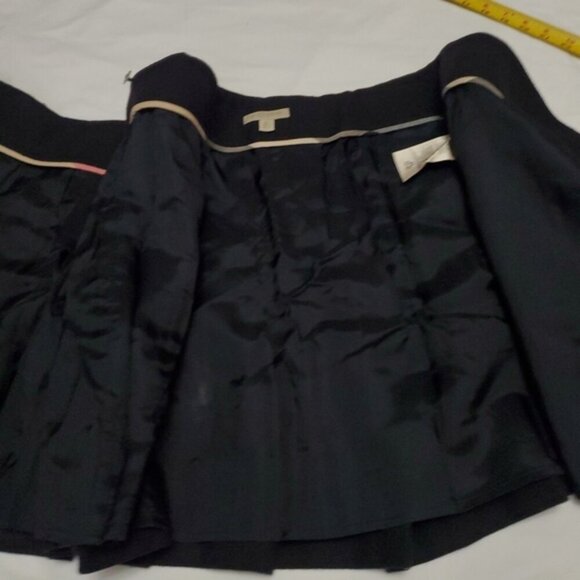 Authentic Burberry Wrap Wool Skirt - Picture 9 of 10